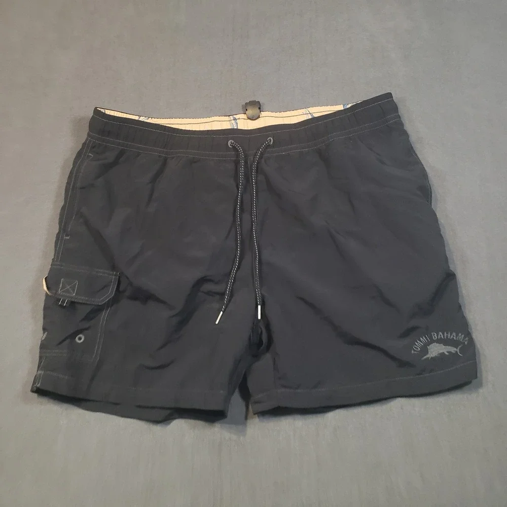 Tommy Bahama Swim Trunks Mens XL Black Relax Marlin Logo Cargo Pockets